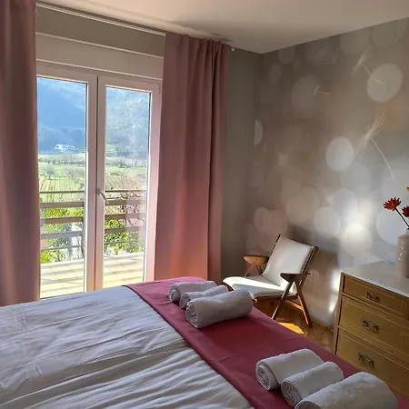 Apartma Sunside Apartment *
